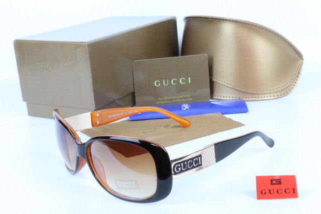 GUCCl Boutique Sunglasses 071